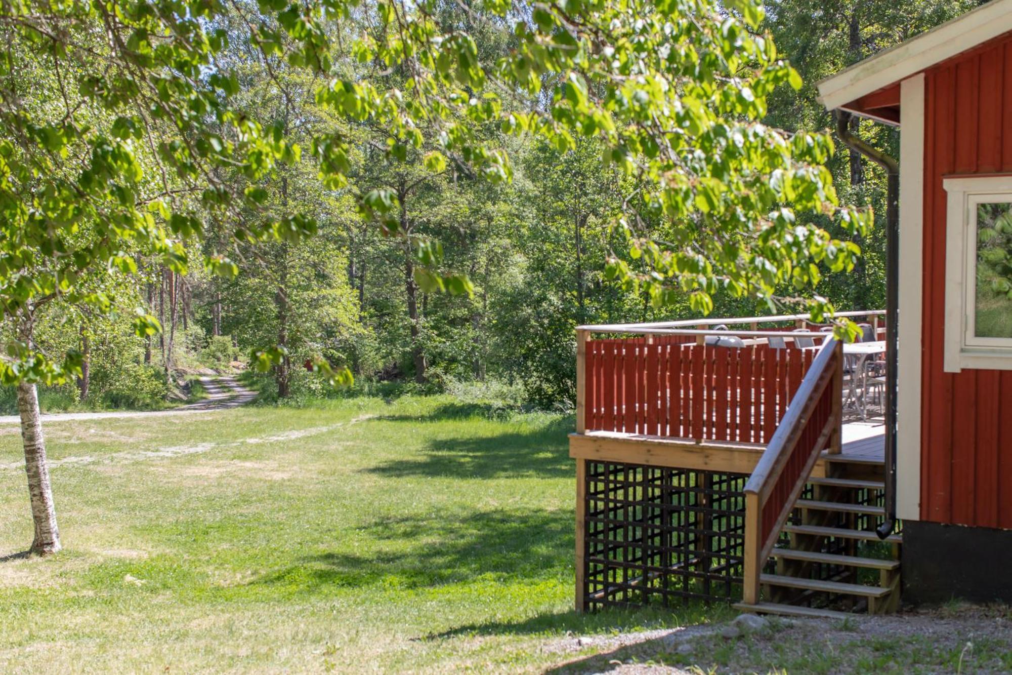 Bergs Gard & Hallsvikens Gard Västerljung المظهر الخارجي الصورة